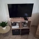Meuble 27 Metres Carres Wifi Netflix *